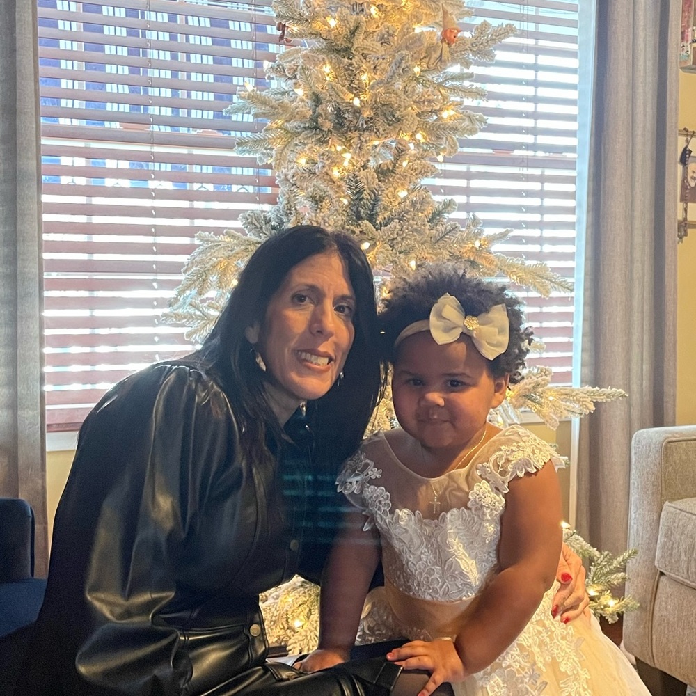 Meet your Posher, Angela